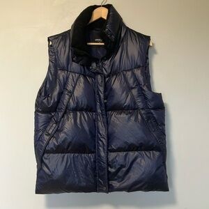 Navy Blue Puffer Vest